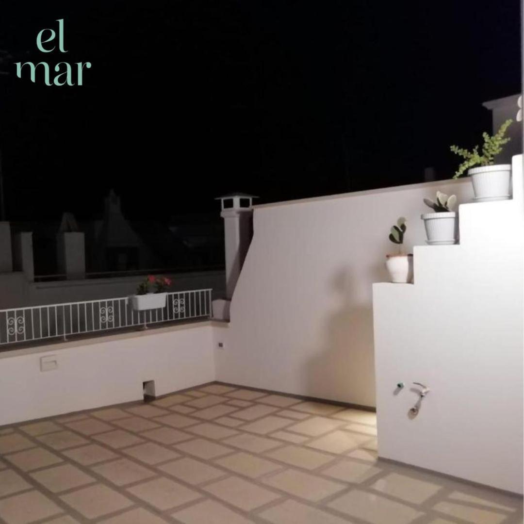 El-Mar Locazione Turistica House With Exclusive Terrace Apartment โปลีญาโนอามาเร ภายนอก รูปภาพ